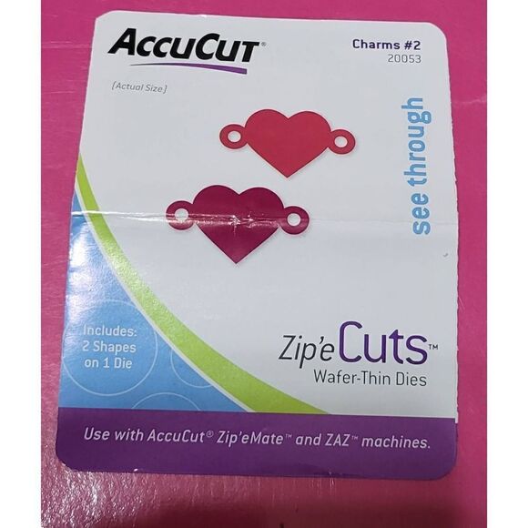 Accucut Wafer Thin Heart Die Set - Picture 4 of 4